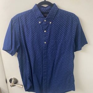 JCrew Blue Short Sleeve Men’s Buttons Down. Medium